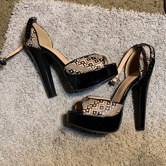 Chinese Laundry heels - Picture 4 of 6